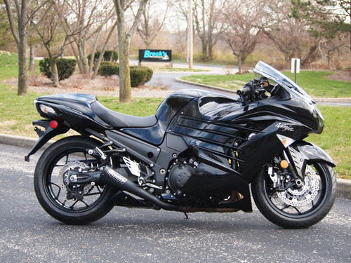 Buy Dual Alien Head Slip-On System Black ZX-14R (12-25) SKU: 301656 at the price of US$ 1479 | BrocksPerformance.com