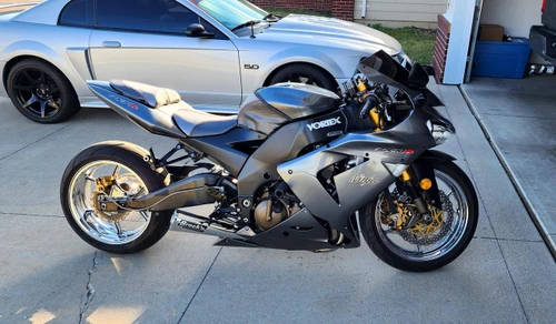 Buy Alien Head Full System 14" Muffler ZX-10 (04-05) SKU: 391223 at the price of US$ 1599 | BrocksPerformance.com