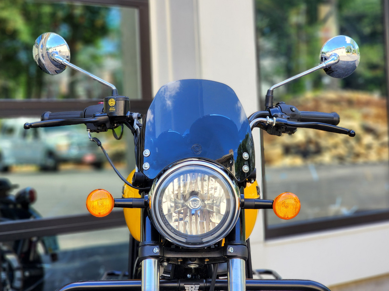 Tinted Flyscreen Kit (Meteor) - AlphaCars & Motorcycles