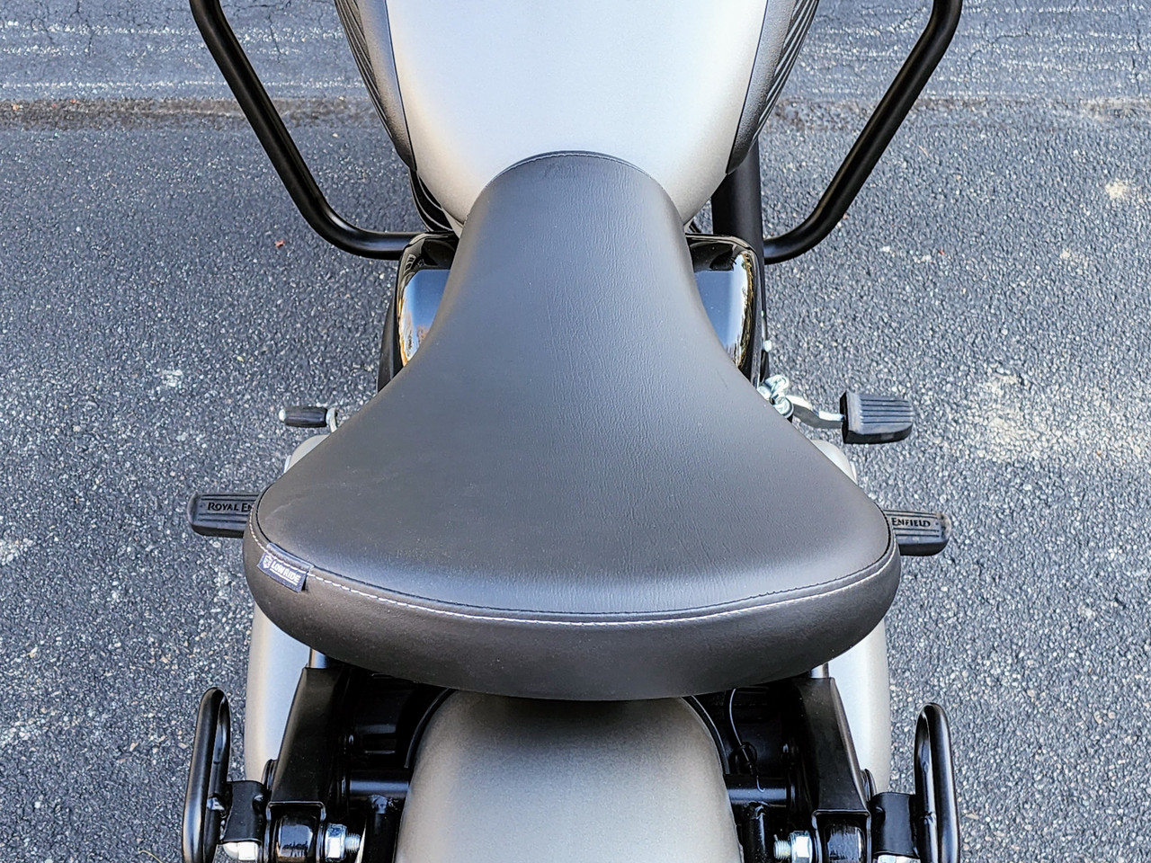 Low Rider Seat for Classic 350cc (Royal Enfield)