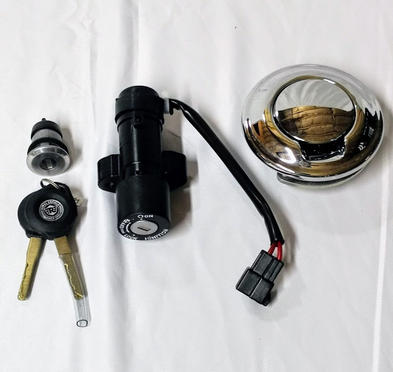 Locking Set w/ Spare Key (Royal Enfield)