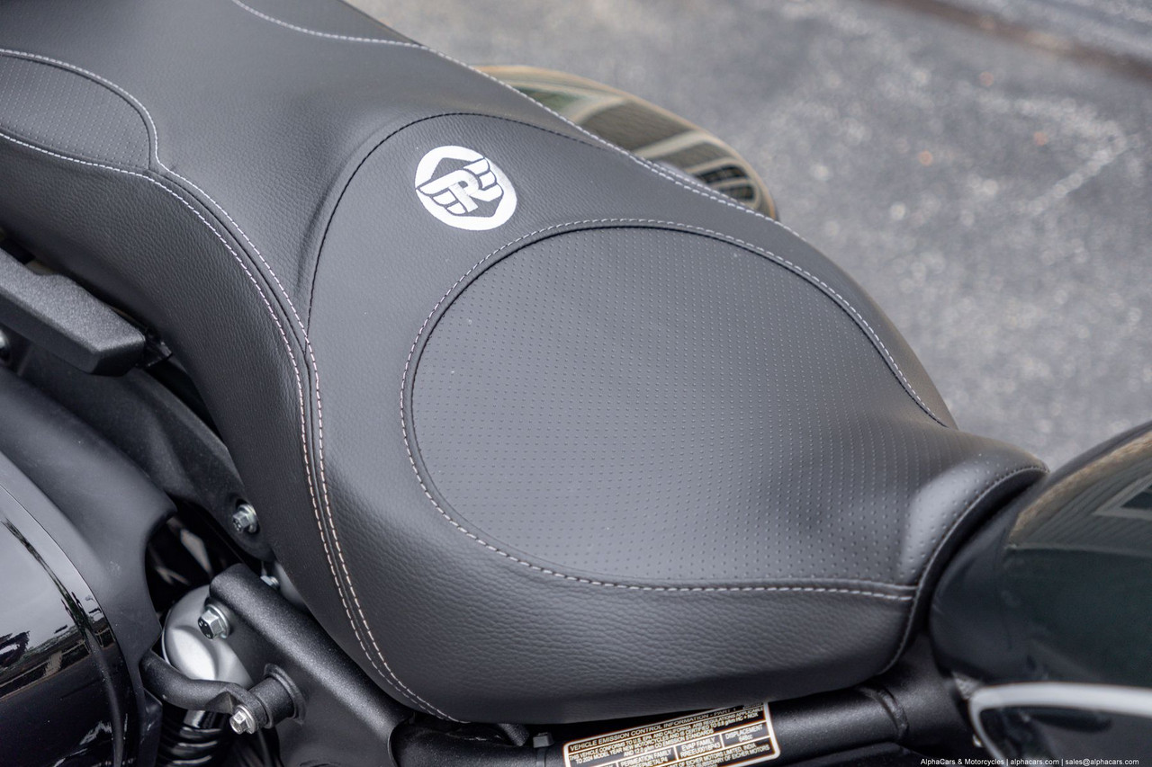 Deluxe Touring Dual Seat & Backrest Kit