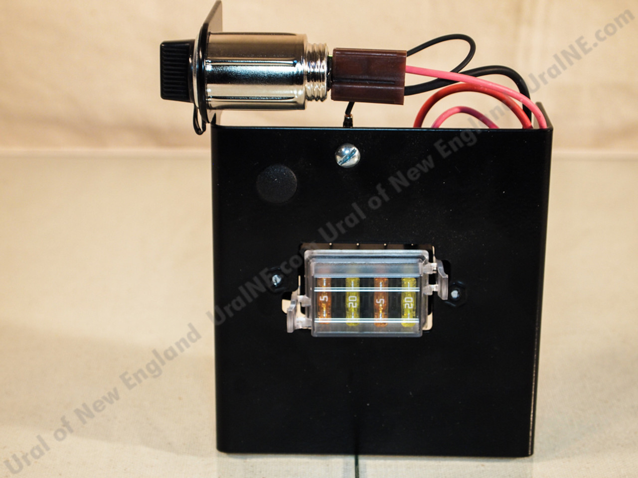 Sidecar Fuse Panel w/ US 12v Socket