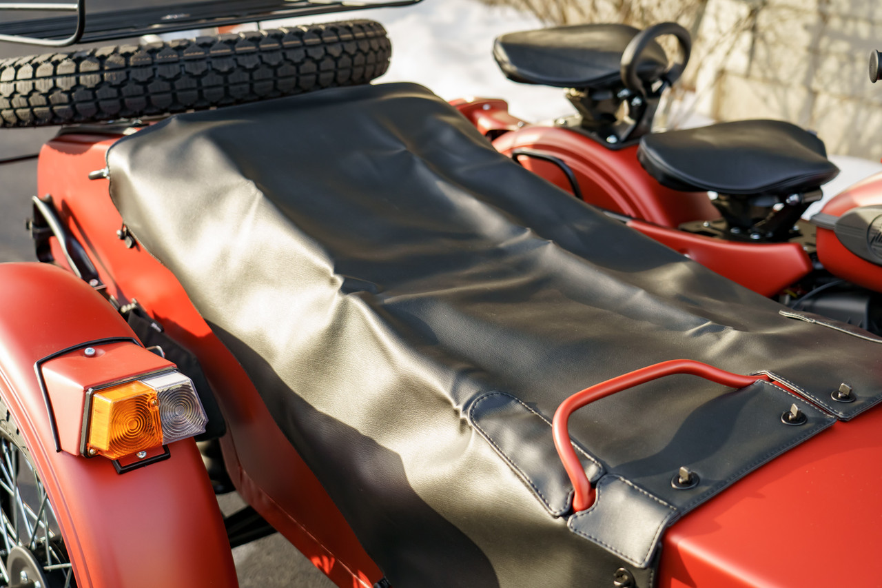 2013 and Newer Sidecar Tonneau Cover