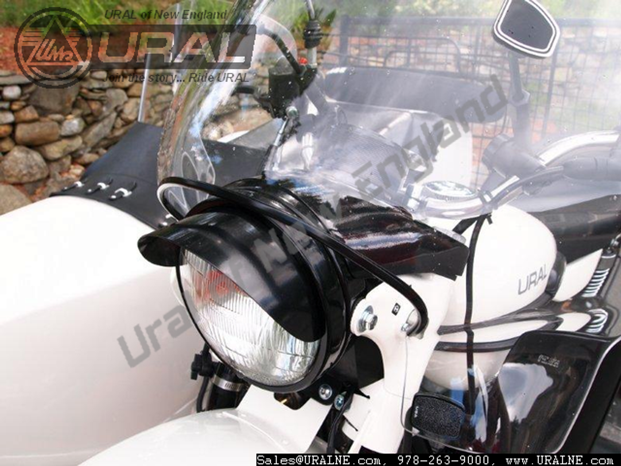 Large Plexiglas Windshield by National Cycle