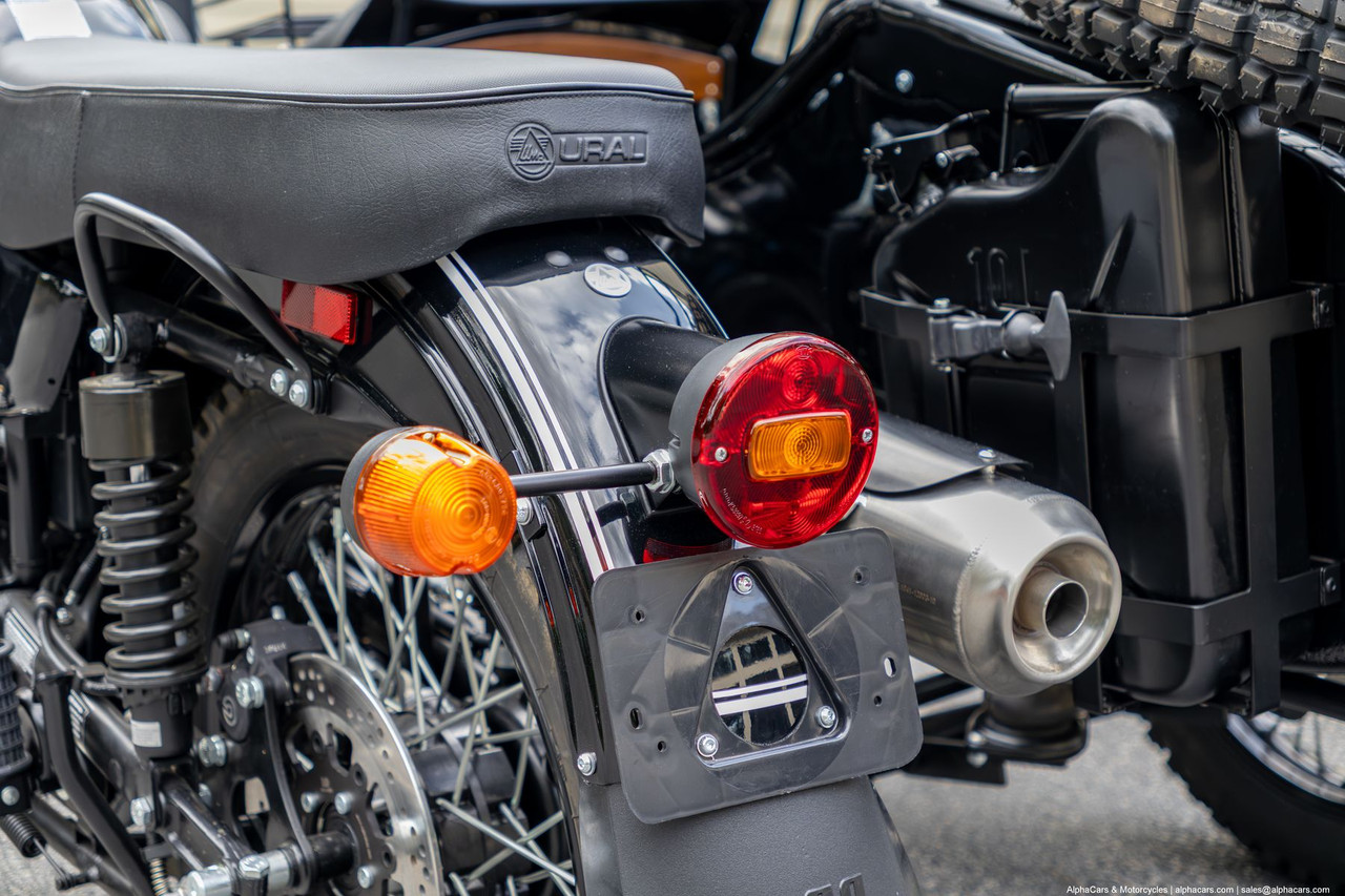 Tail Light Assembly (Retro) - AlphaCars & Motorcycles Online