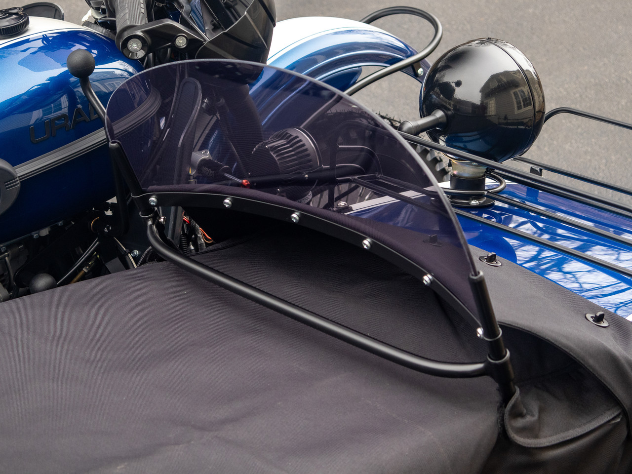 Sidecar Windshield Assembly (Short) - AlphaCars & Motorcycles