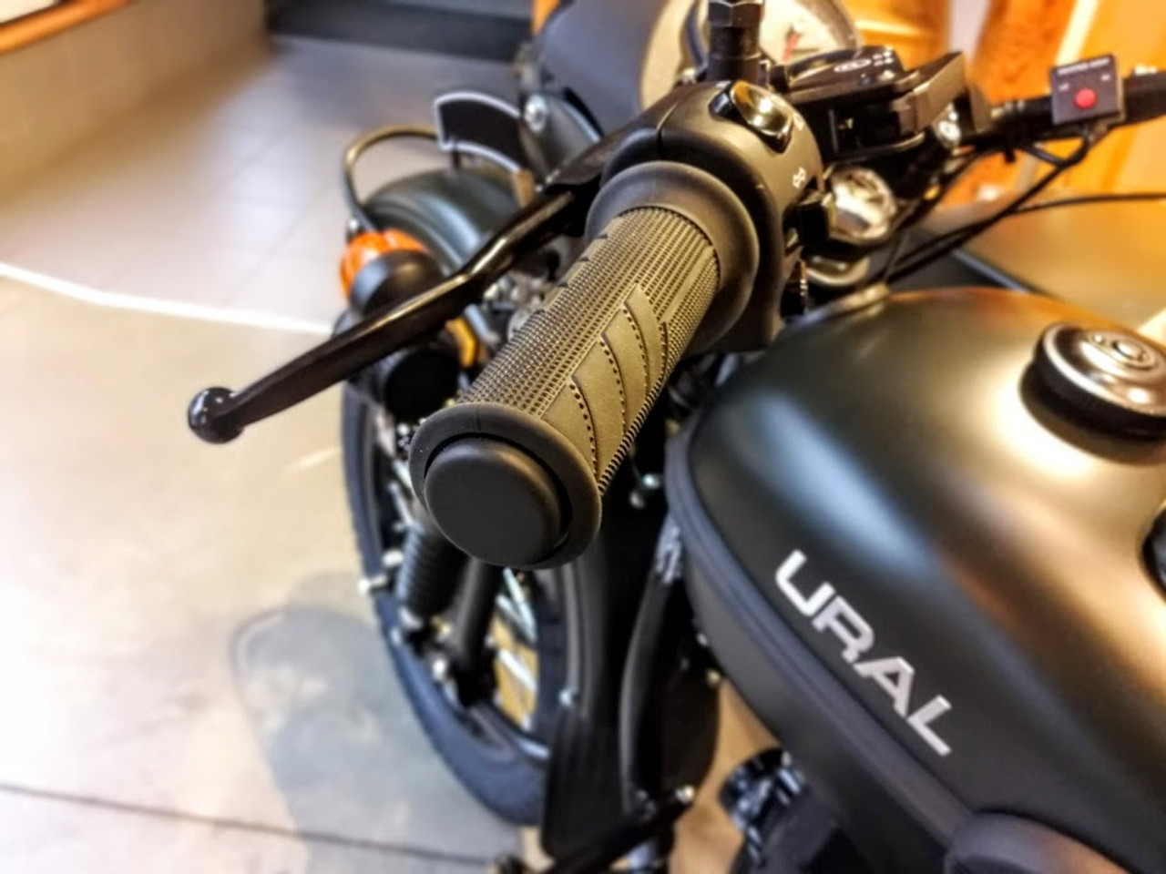 Variable Output Heated Grips System