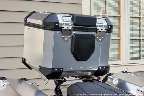 Adventure Top Box
