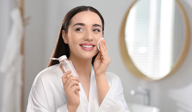 4 Expert Tips For Building a Skincare Routine to Combat Acne 4 Expert Tips For Building a Skincare Routine to Combat Acne