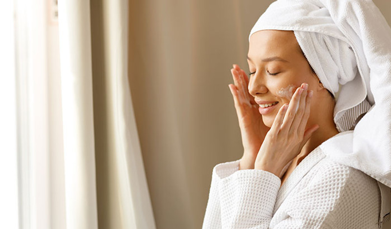 How Moisturizers Can Help You With Acne?