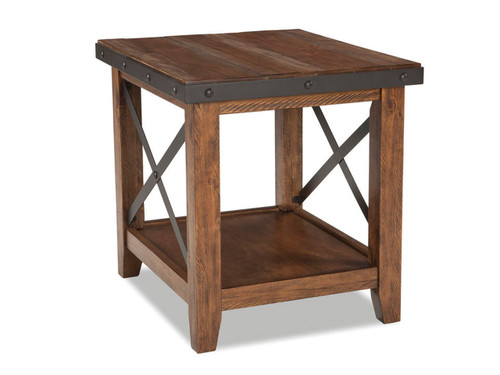 Taos Chairside •Constructed from solid Pine and Pine veneers with select hardwoods and metal accents
•Coffee and side tables have metal stretcher for increased durability and aesthetic design
•Coffee table available either with or without caster iron wheels
Table Taos Chairside •Constructed from solid Pine and Pine veneers with select hardwoods and metal accents
•Coffee and side tables have metal stretcher for increased durability and aesthetic design
•Coffee table available either with or without caster iron wheels
Table