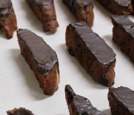 Triple Chocolate Biscotti Triple Chocolate Biscotti