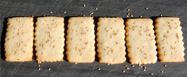 Sesame Biscuits