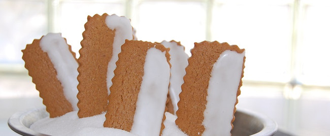    Simply Gingerbread