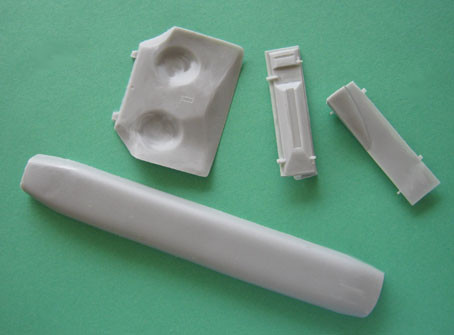 OzMods-Scaledown EF-111A U/C doors and canoe fairing Accessories 1:48