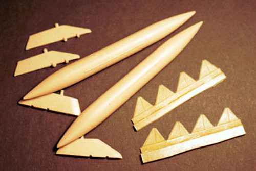 OzMods Scale Models F-111 Wing Tanks Accessories 1:48  OzMods Scale Models F-111 Wing Tanks Accessories 1:48