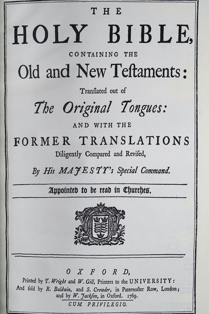 The Holy Bible : a facsimile in a reduced size of the Authorized version  published in the year 1611. ain bab fpofcett one ttwb, nacllfpaite the holy  <3hoft by tfffaias thepjopbet