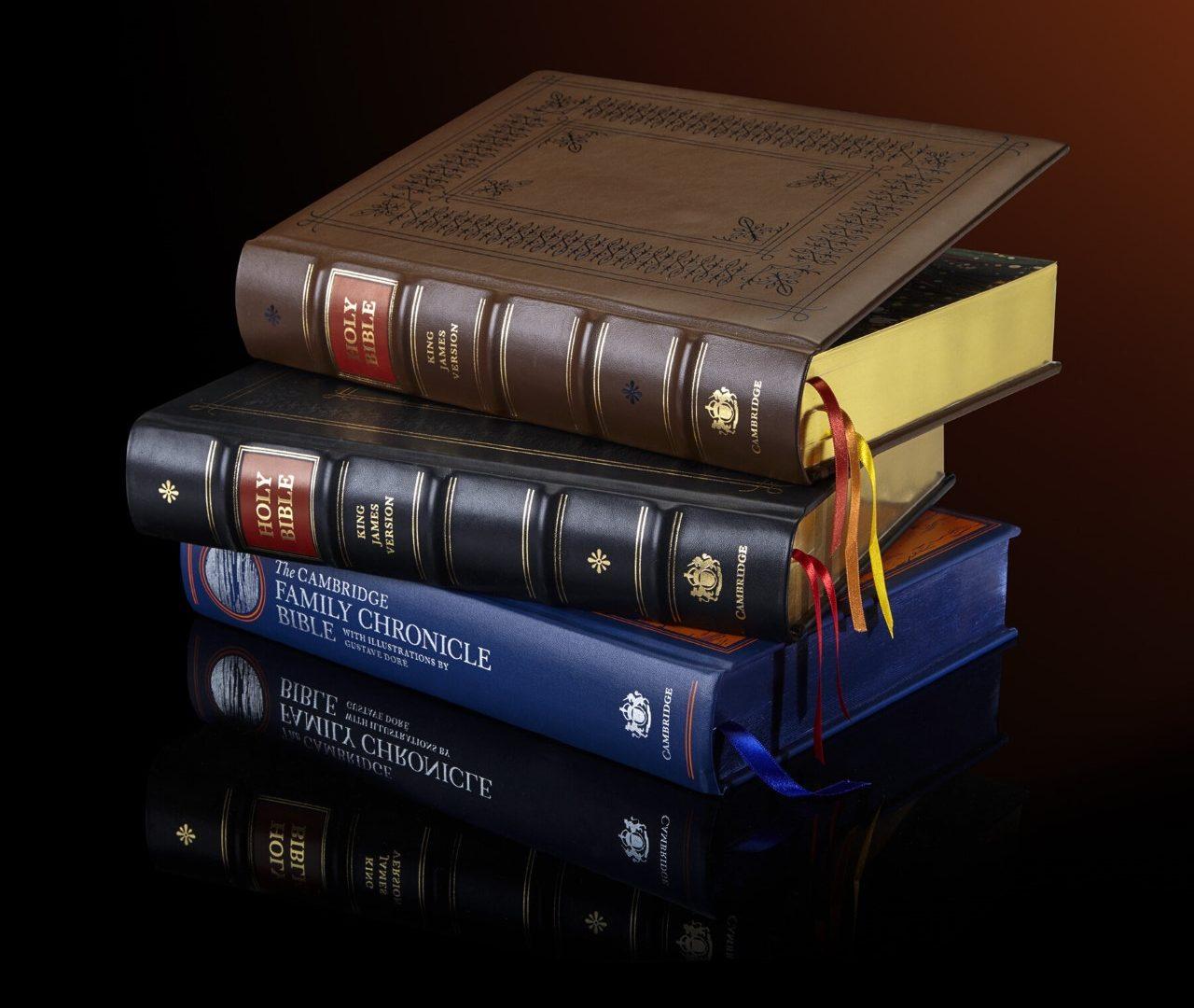 KJV Cambridge Family Chronicle Bible