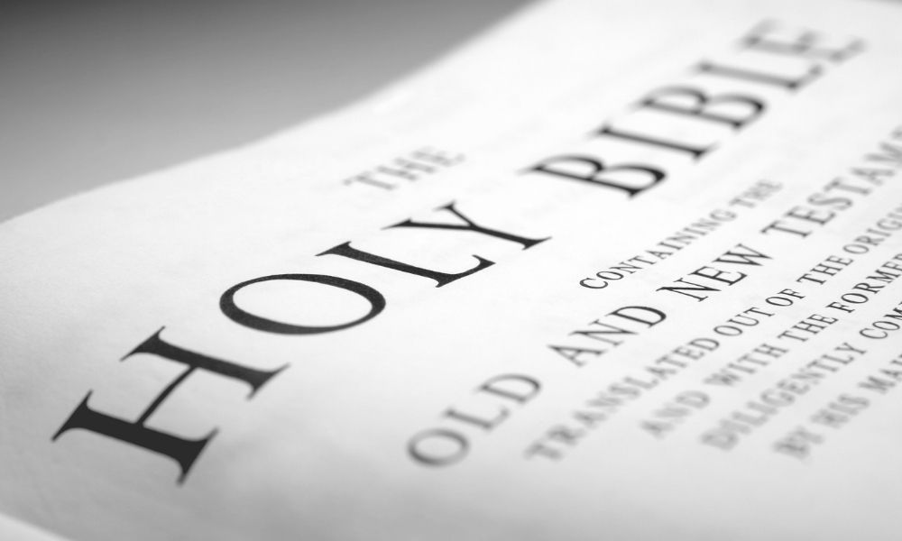 The King James Bible vs. the Catholic Bible The KJV