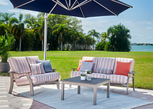 St Catherine Loveseat w/ Cushion St Catherine Loveseat w/ Cushion