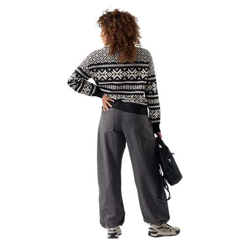 26/27 Women's Edgewood Heritage Crew Sweater