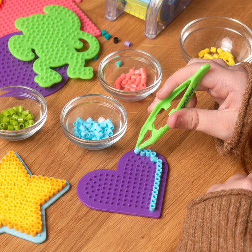 Perler Beads Clear 6-Piece Pegboards Set, Small/Large Basic Shapes