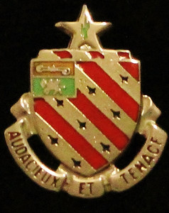 8th Field Artillery Unit Crest (Audacieux Et Tenace)