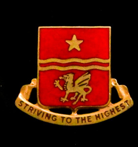 30th Field Artillery Unit Crest (Striving To The Highest)