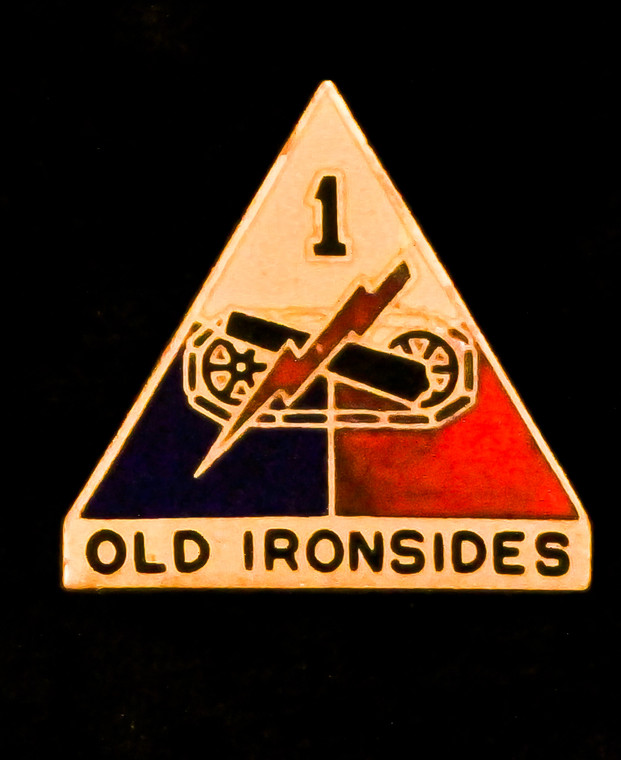 1st Armored Division Unit Crest (Old Ironsides)