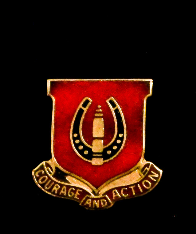 26th Field Artillery Regiment Unit Crest (Courage And Action)