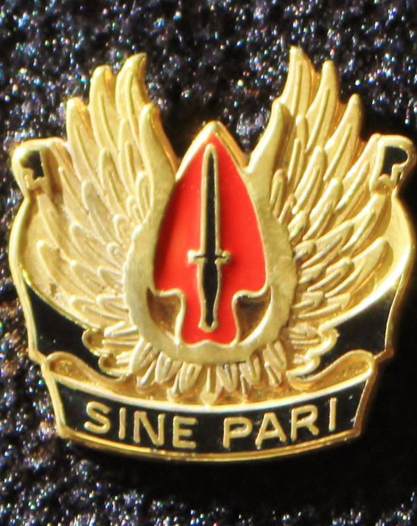 Special Operations Command Unit Crest (Sine Pari) (old)