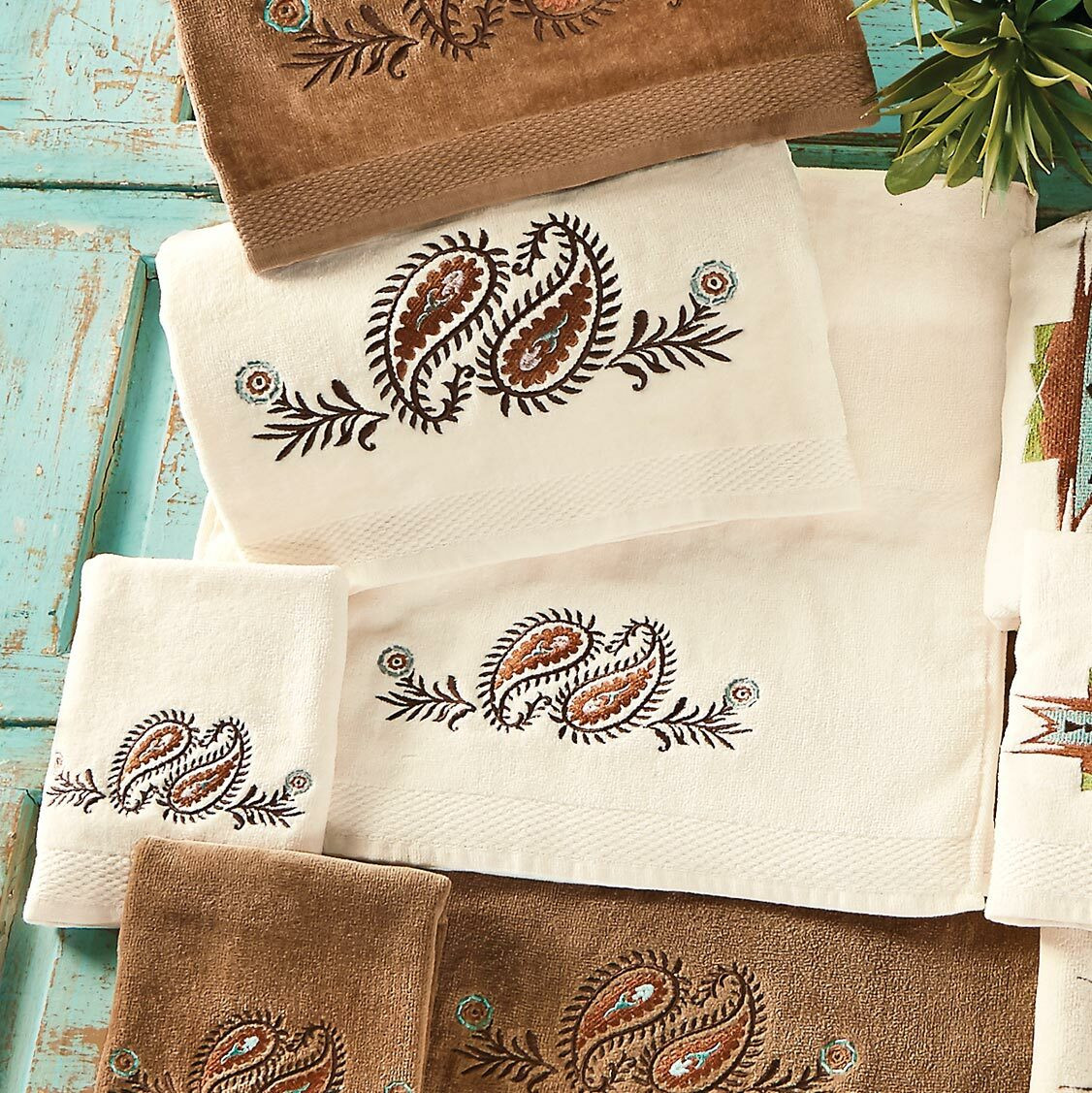 Spiced Paisley Cream Towel Set Lone Star Western Decor