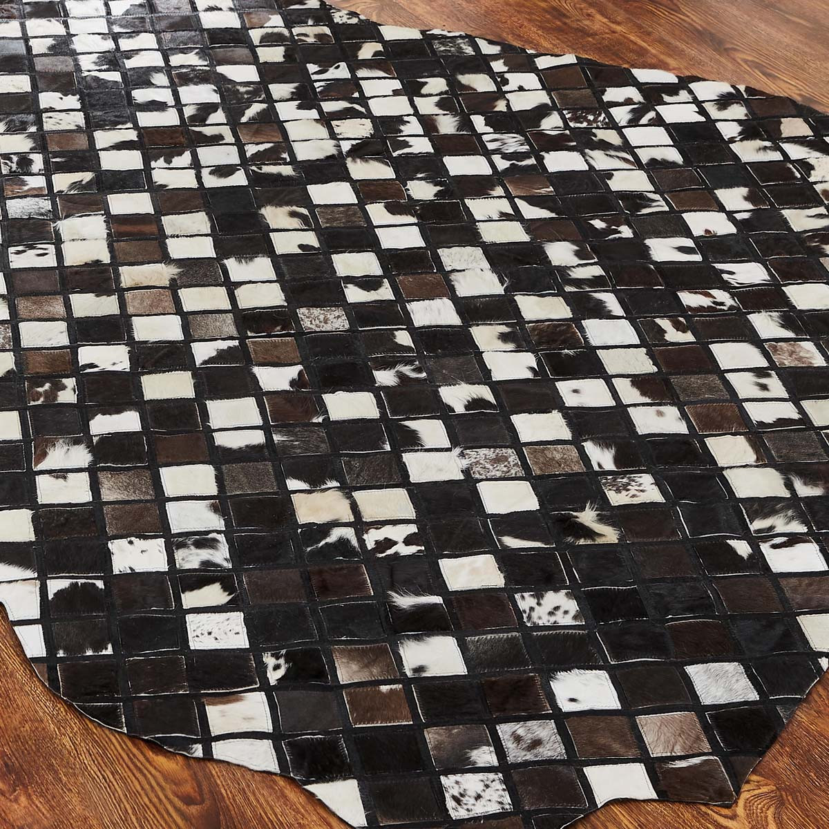 Cowhide Mosaic Rug Black 6 x 9 Lone Star Western Decor