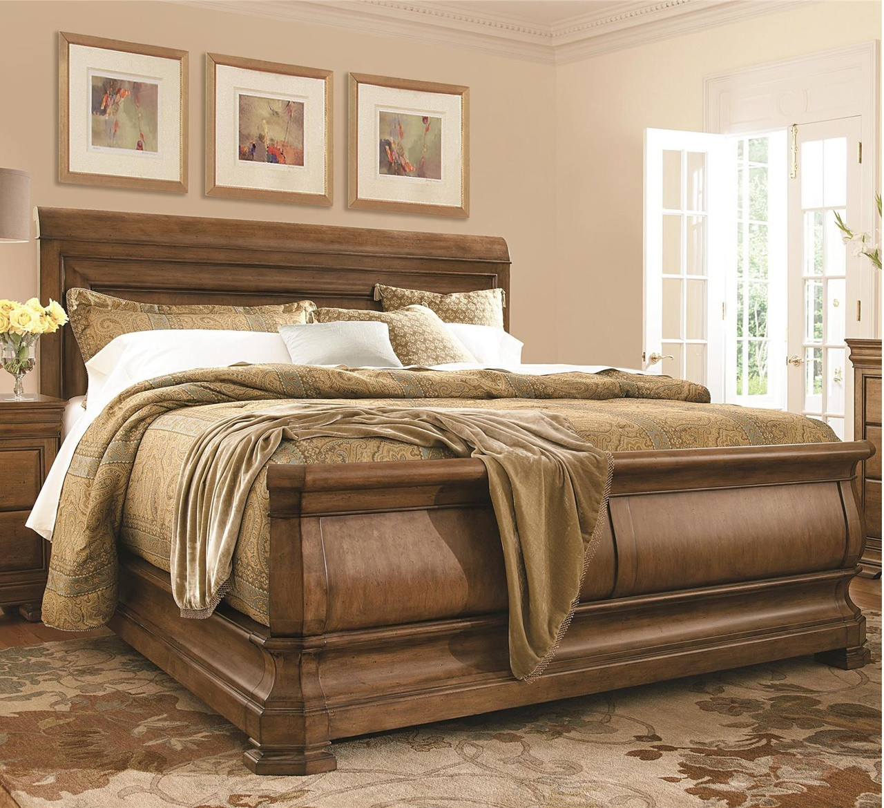 Louis Philippe Solid Wood King Sleigh Bed