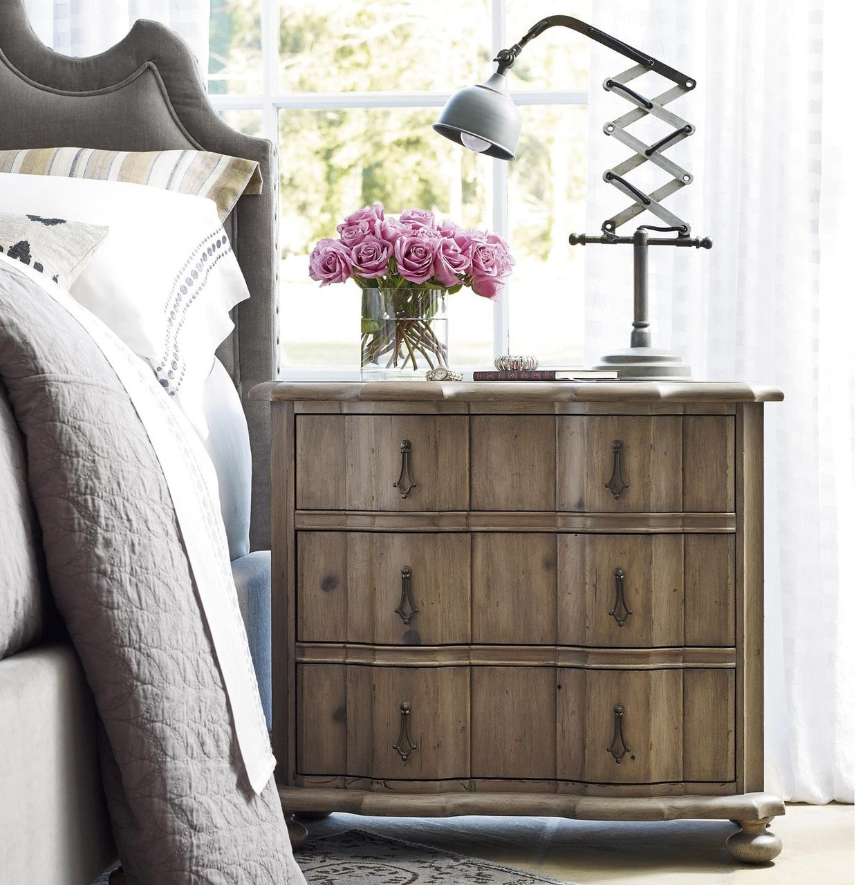 French Country Scalloped 3 Drawer Nightstand Zin Home