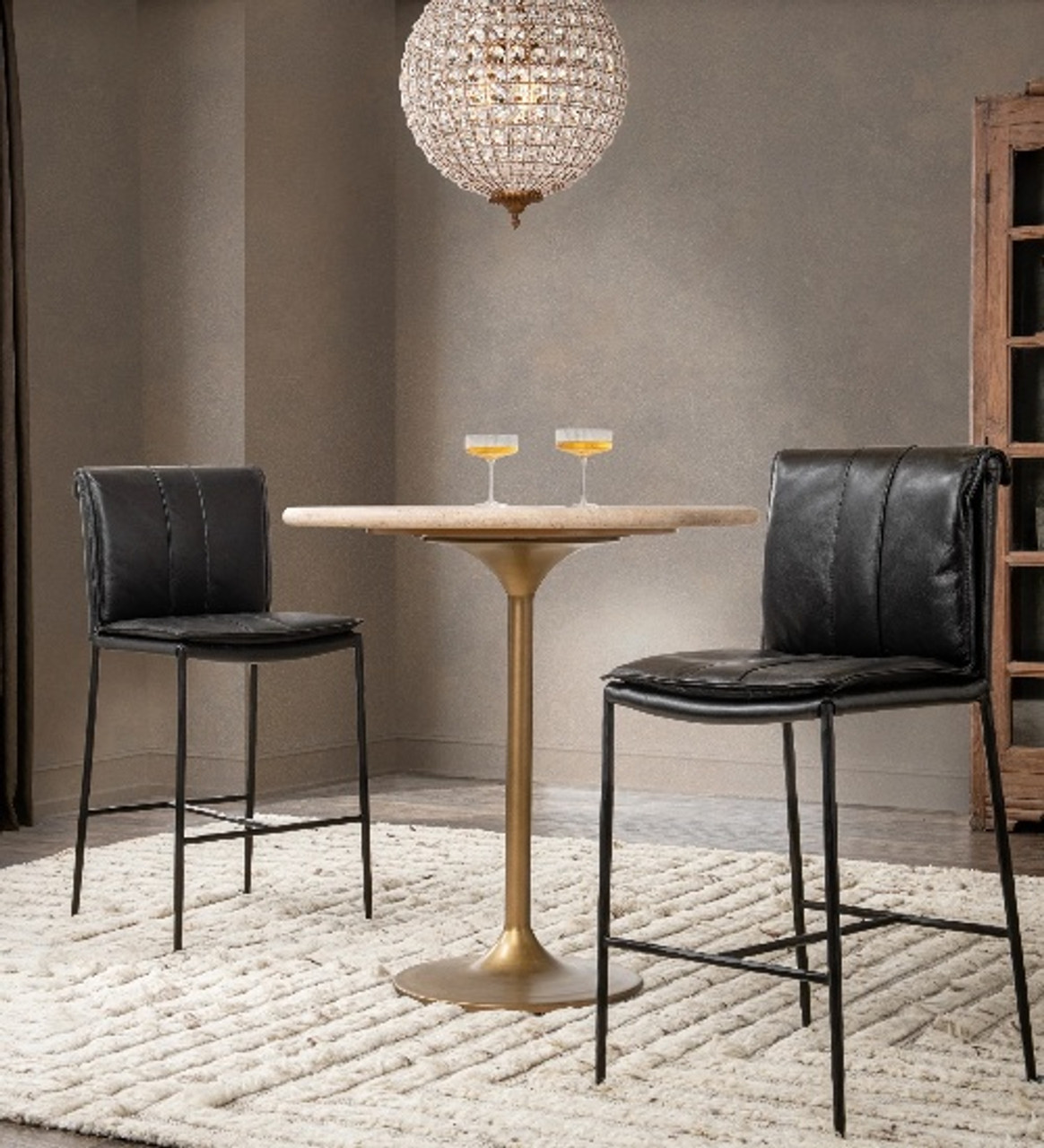 Biggest Dining Challenges in Small Apartments