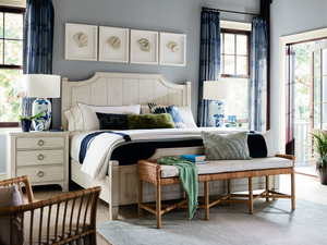 Escape-Coastal Living Home Collection Surfside Queen Bed