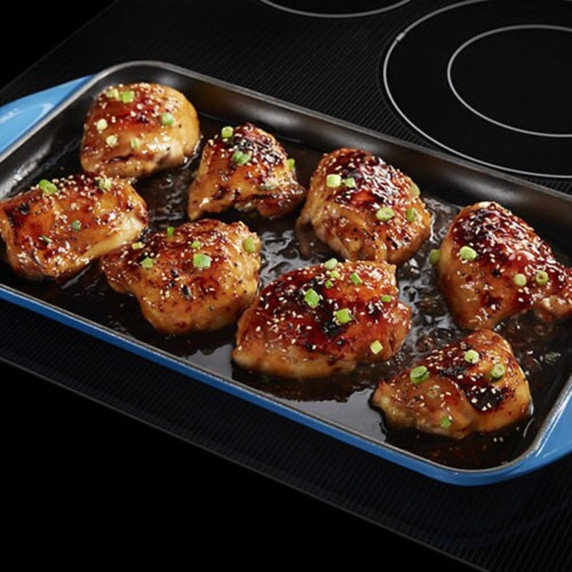 Maytag® 30-Inch Electric Cooktop with Reversible Grill and Griddle MEC8830HB