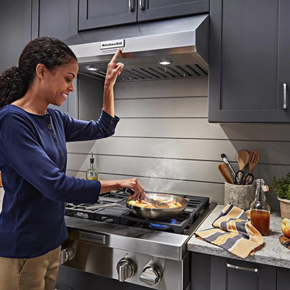 Kitchenaid® 30" 585 CFM Motor Class Commercial-Style Under-Cabinet Range Hood System KVUC600KSS