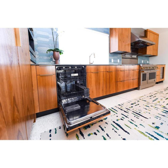 Jennair® 48" RISE™ Dual-Fuel Professional-Style Range with Chrome-Infused Griddle JDRP548HL