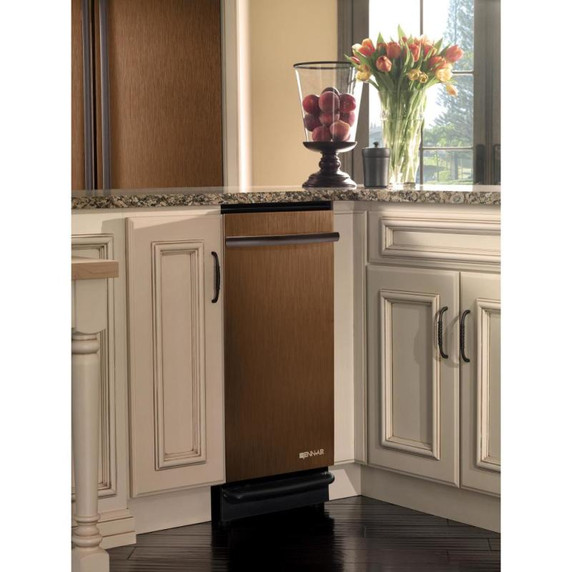 Jennair® 15 " Trash Compactor TC607X