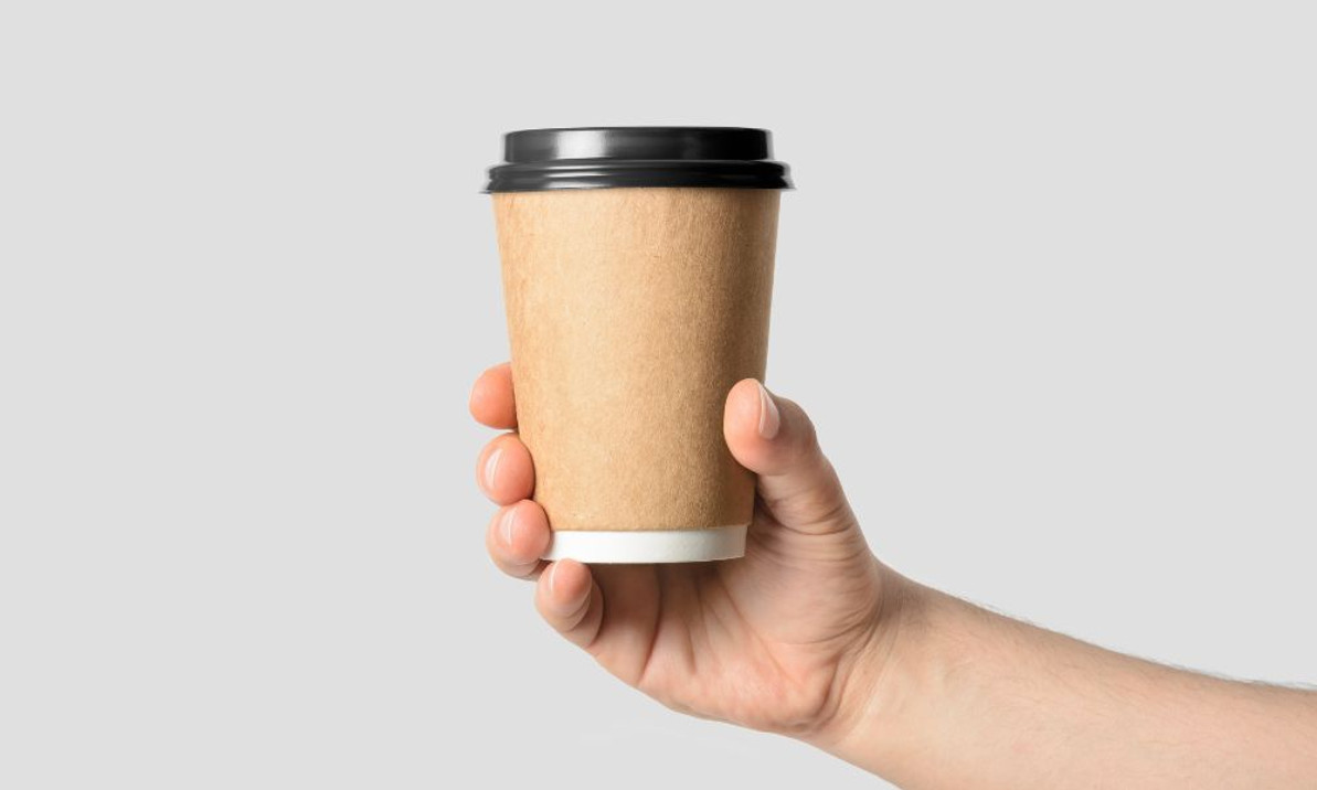 Why Your Coffee Shop Should Offer Strawless Lids