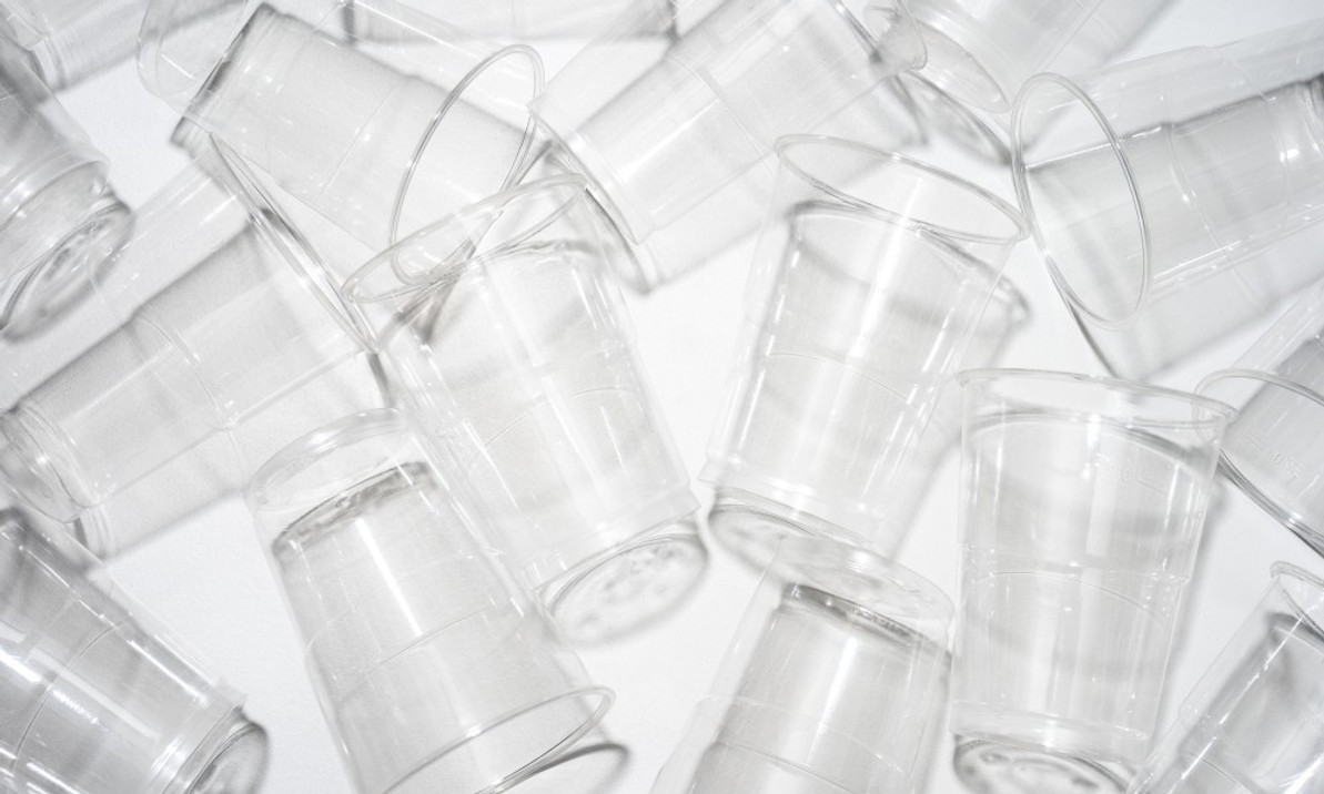 What You Should Know: The Differences Between PET & PP Cups