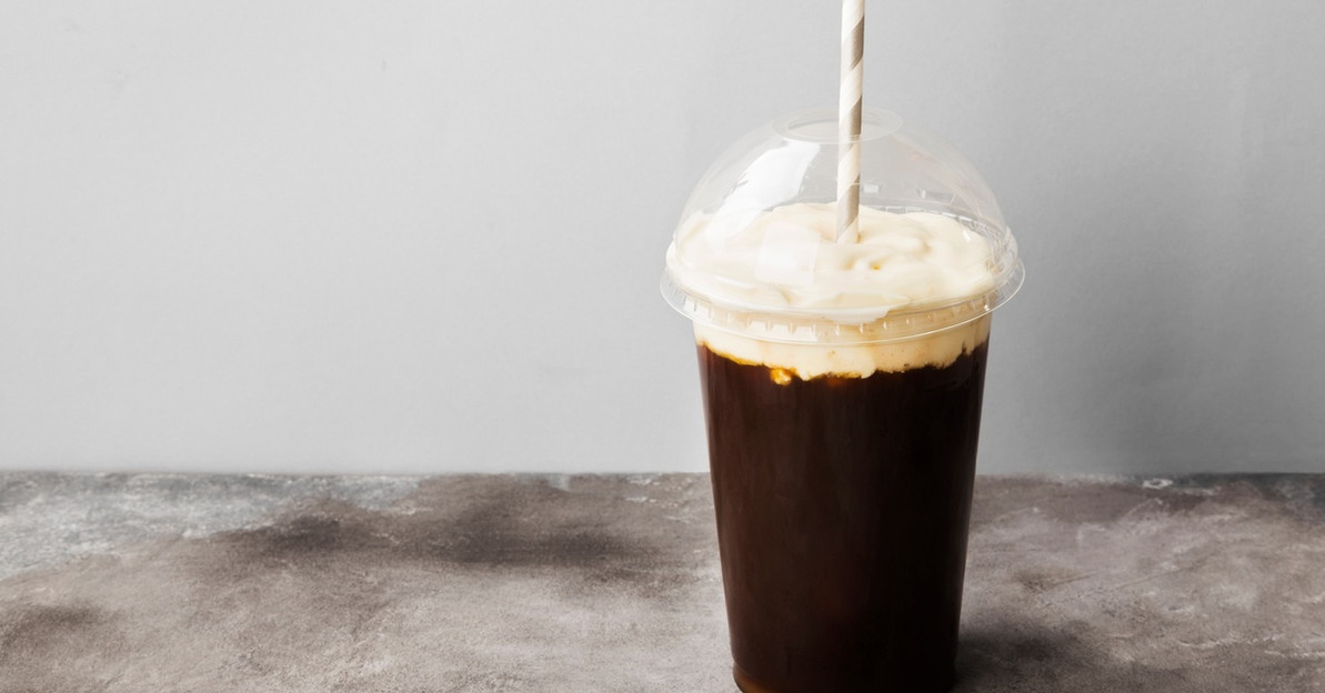 Clear Plastic Cups: An Effective Branding Tool for Coffee Shops and Restaurants