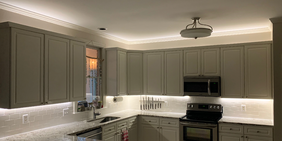 Above cabinet kitchen LED lighting