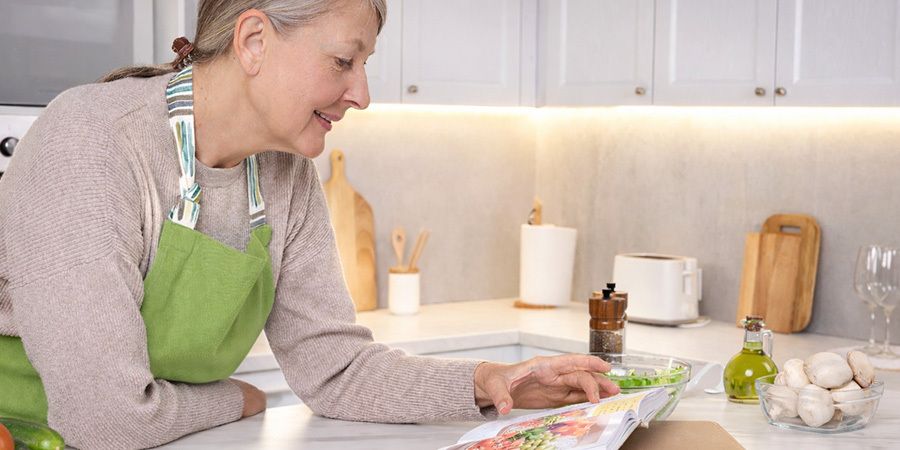 Reading under kitchen cabinet lighting with light bars