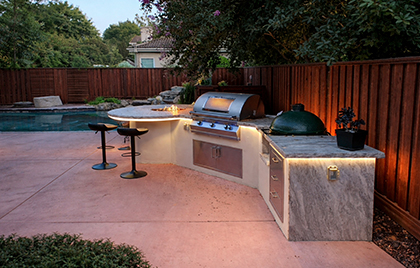 Top 8 Outdoor Kitchen Ideas with IP65 LED Strip Lights