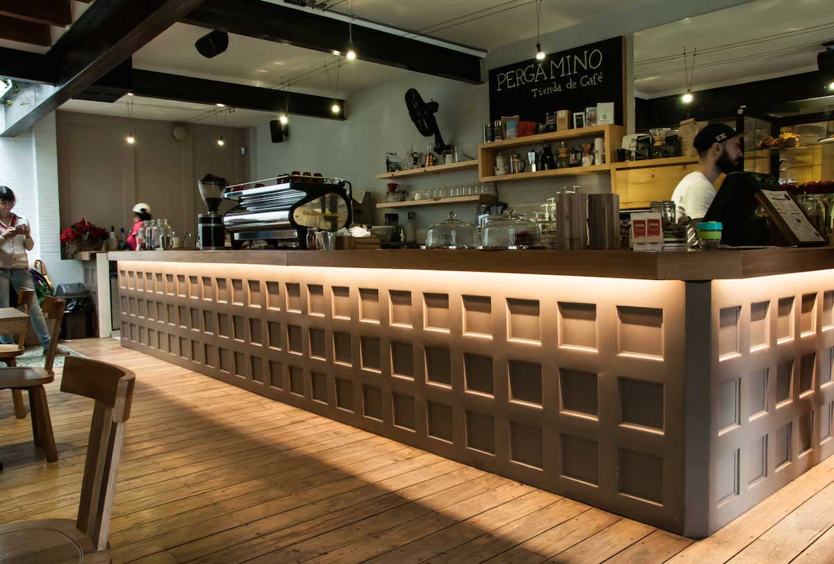 pergamino coffee shop under counter lighting  