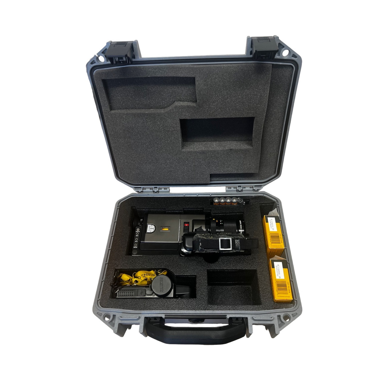 Super 8 Canon 814 XLS in Vault 200 case